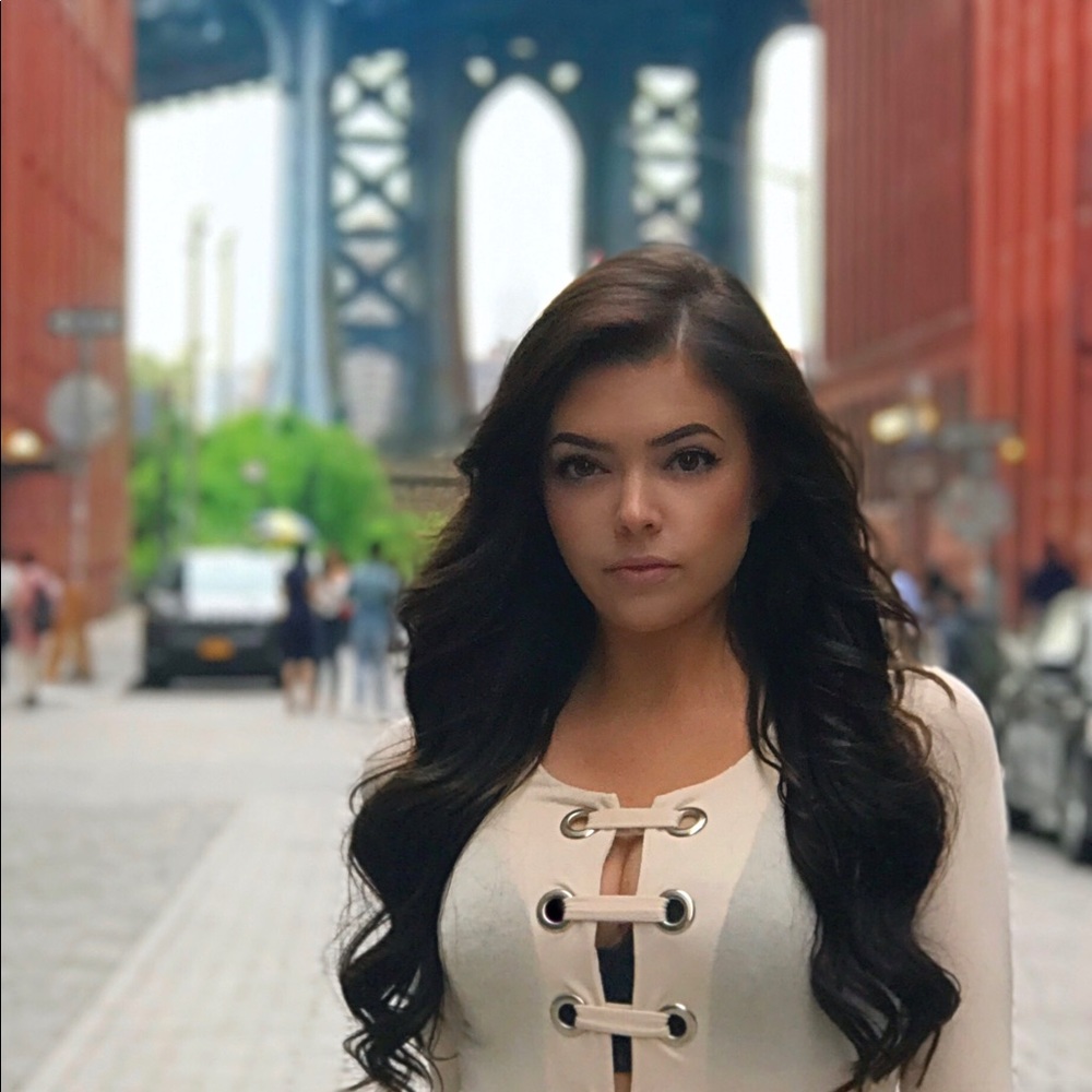 Meet your Posher, Jenna